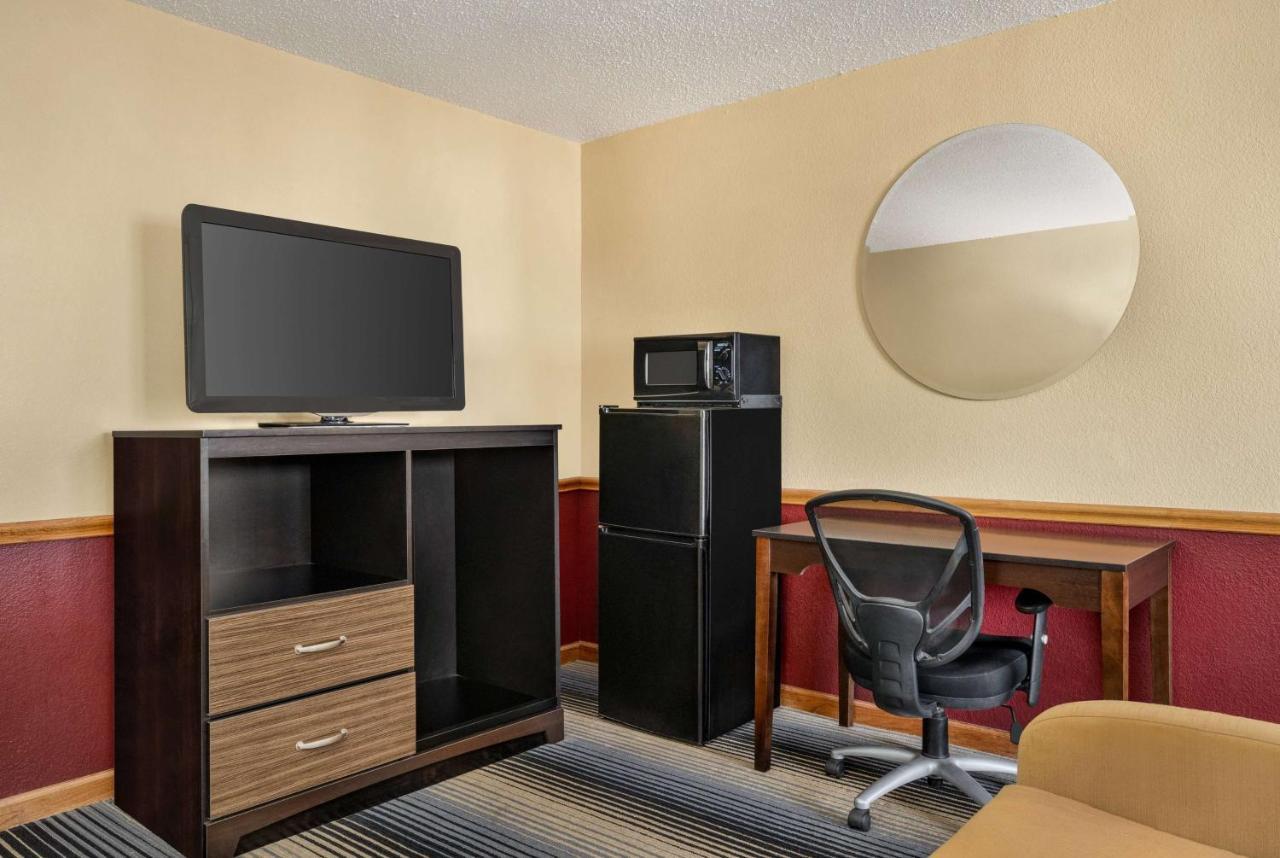 Super 8 By Wyndham Maysville Ky Exteriör bild